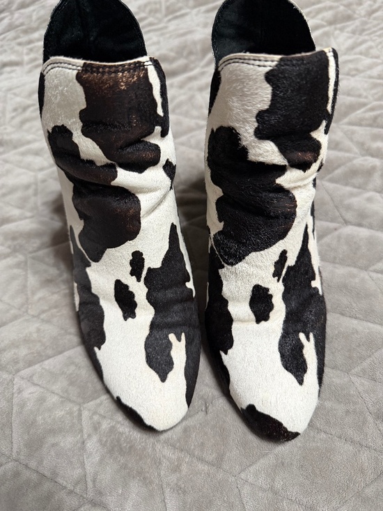Steve Madden Shoes - Steve Madden Cow print booties size 7.5